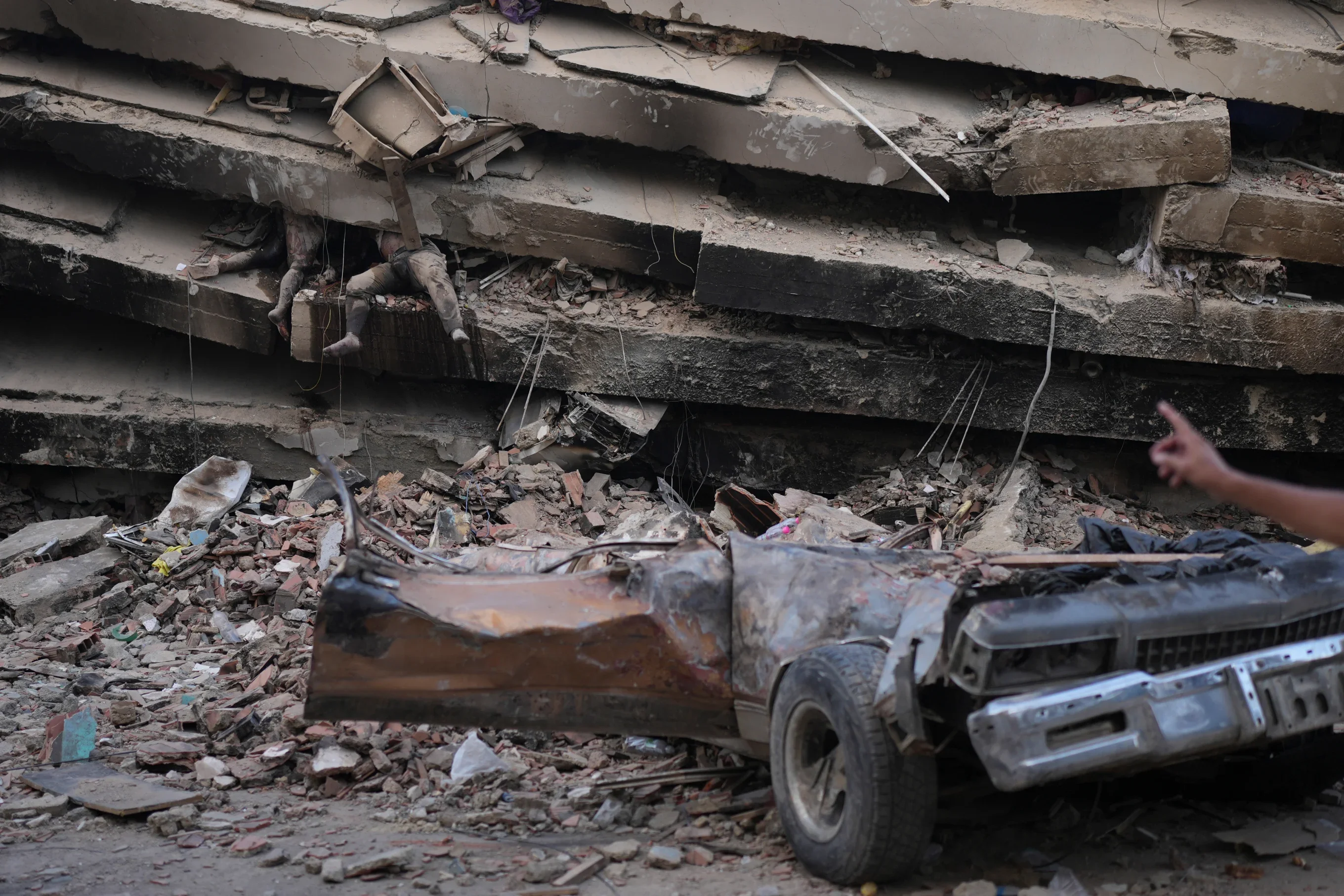 Earthquake destruction in northern Venezuela, June 2026