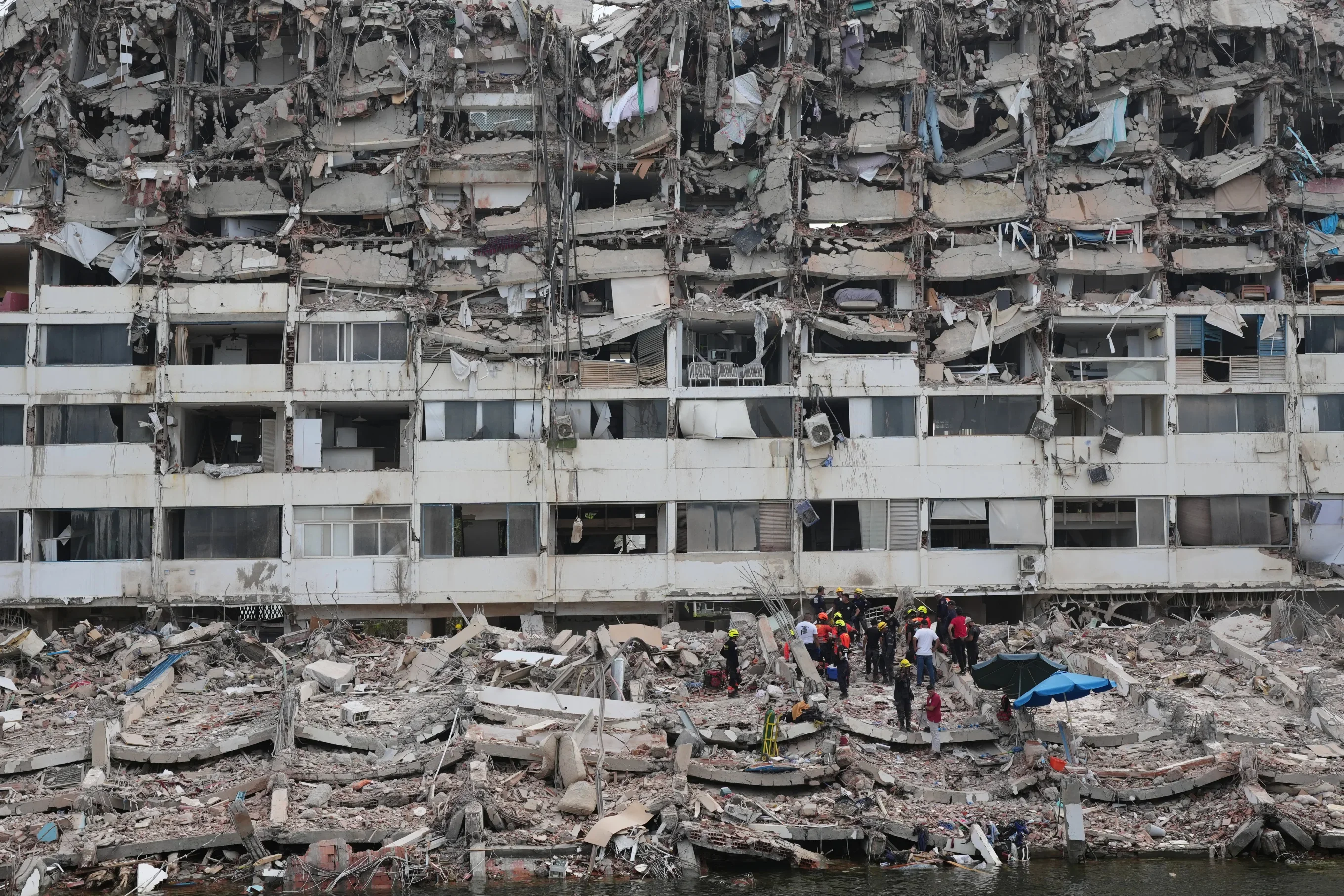 Earthquake aftermath in Venezuela — June 28 · Matias Delacroix / AP